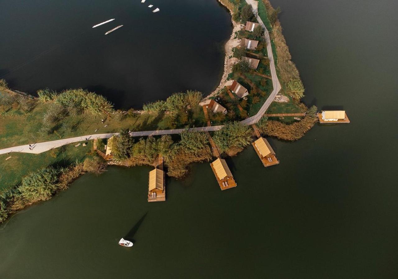 Nabi Resort Glamping & Spa Castel Volturno Exterior photo